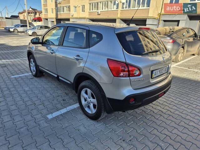 Серый Ниссан Кашкай, объемом двигателя 2 л и пробегом 97 тыс. км за 10300 $, фото 23 на Automoto.ua