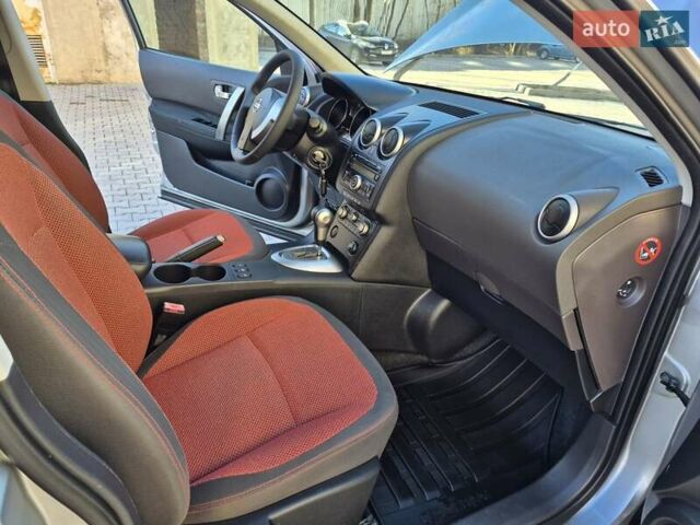 Серый Ниссан Кашкай, объемом двигателя 2 л и пробегом 97 тыс. км за 10300 $, фото 44 на Automoto.ua