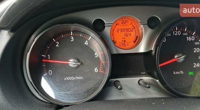 Сірий Ніссан Кашкай, об'ємом двигуна 1.5 л та пробігом 231 тис. км за 7400 $, фото 3 на Automoto.ua