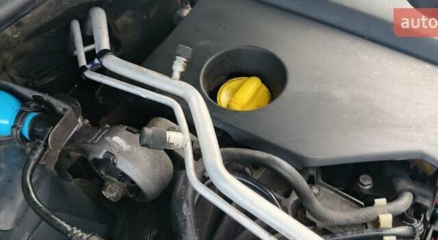 Сірий Ніссан Кашкай, об'ємом двигуна 1.5 л та пробігом 231 тис. км за 7400 $, фото 5 на Automoto.ua