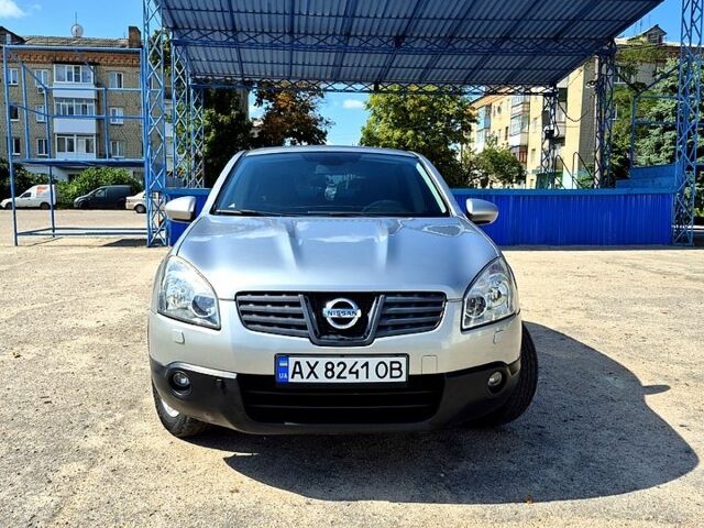 Серый Ниссан Кашкай, объемом двигателя 2 л и пробегом 222 тыс. км за 7600 $, фото 1 на Automoto.ua