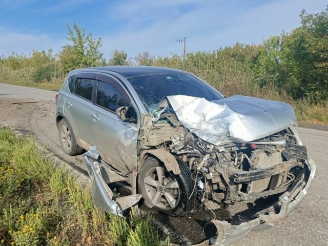 Серый Ниссан Кашкай, объемом двигателя 2 л и пробегом 172 тыс. км за 3000 $, фото 2 на Automoto.ua