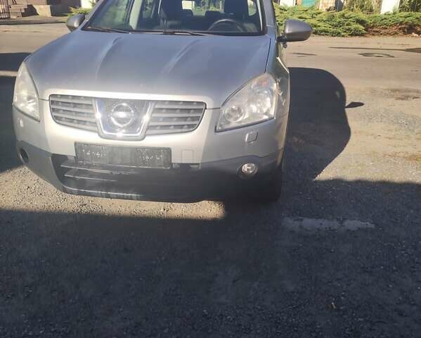 Сірий Ніссан Кашкай, об'ємом двигуна 1.5 л та пробігом 160 тис. км за 5300 $, фото 1 на Automoto.ua