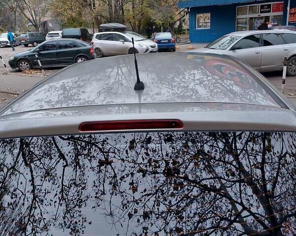 Серый Ниссан Кашкай, объемом двигателя 1.6 л и пробегом 314 тыс. км за 8100 $, фото 3 на Automoto.ua