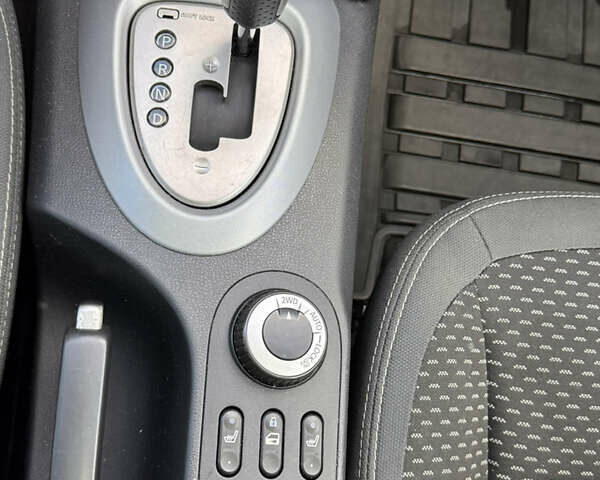Сірий Ніссан Кашкай, об'ємом двигуна 2 л та пробігом 163 тис. км за 7700 $, фото 13 на Automoto.ua