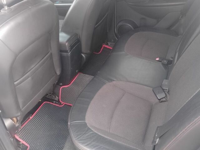 Серый Ниссан Кашкай, объемом двигателя 2 л и пробегом 300 тыс. км за 7950 $, фото 6 на Automoto.ua