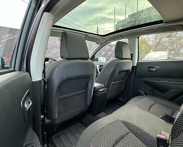 Сірий Ніссан Кашкай, об'ємом двигуна 1.5 л та пробігом 250 тис. км за 8900 $, фото 13 на Automoto.ua