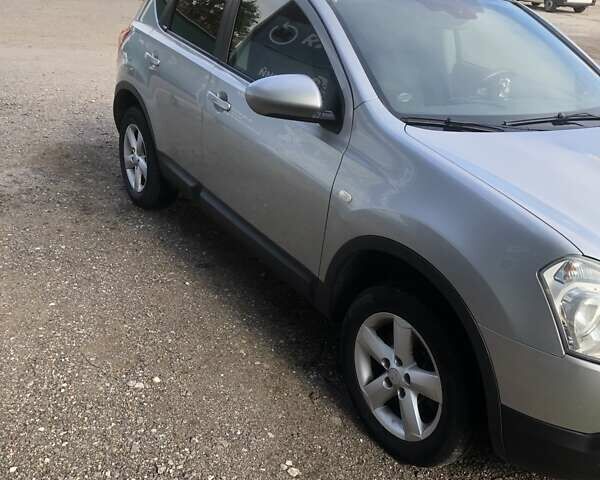 Серый Ниссан Кашкай, объемом двигателя 1.5 л и пробегом 300 тыс. км за 7895 $, фото 15 на Automoto.ua