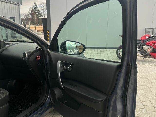 Серый Ниссан Кашкай, объемом двигателя 1.5 л и пробегом 285 тыс. км за 7650 $, фото 11 на Automoto.ua