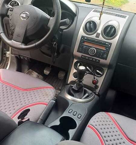 Серый Ниссан Кашкай, объемом двигателя 2 л и пробегом 223 тыс. км за 7500 $, фото 3 на Automoto.ua