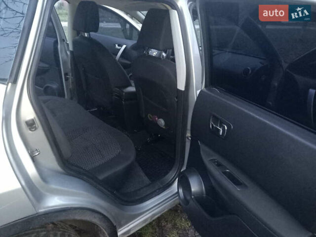 Серый Ниссан Кашкай, объемом двигателя 1.5 л и пробегом 227 тыс. км за 8200 $, фото 11 на Automoto.ua