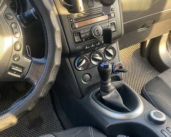 Серый Ниссан Кашкай, объемом двигателя 2 л и пробегом 215 тыс. км за 9000 $, фото 14 на Automoto.ua