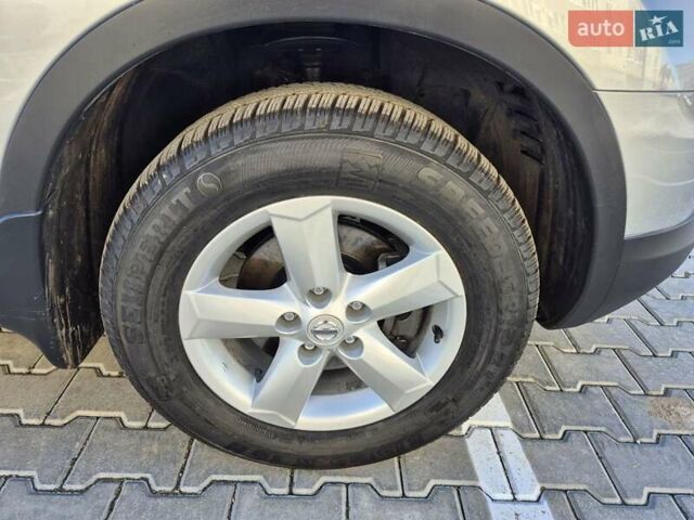 Серый Ниссан Кашкай, объемом двигателя 2 л и пробегом 97 тыс. км за 10300 $, фото 28 на Automoto.ua