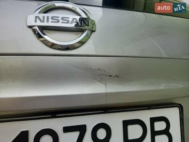 Серый Ниссан Кашкай, объемом двигателя 1.6 л и пробегом 253 тыс. км за 7800 $, фото 1 на Automoto.ua