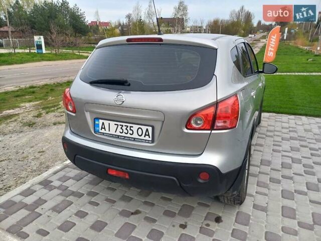 Сірий Ніссан Кашкай, об'ємом двигуна 2 л та пробігом 216 тис. км за 9600 $, фото 5 на Automoto.ua