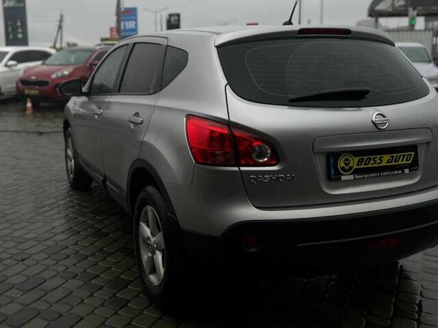 Серый Ниссан Кашкай, объемом двигателя 1.6 л и пробегом 205 тыс. км за 8400 $, фото 4 на Automoto.ua