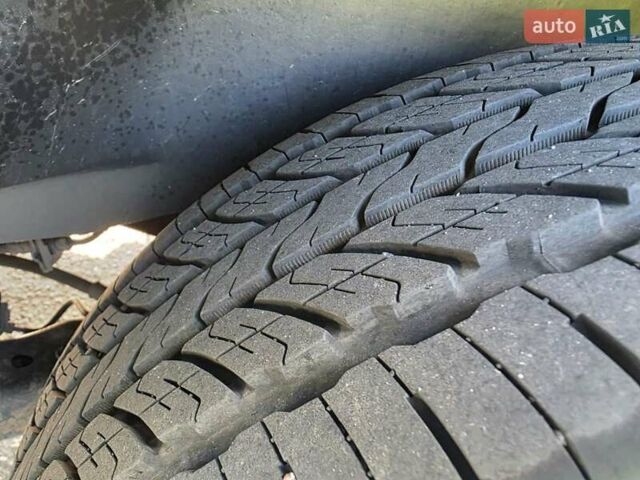 Сірий Ніссан Кашкай, об'ємом двигуна 2 л та пробігом 61 тис. км за 11000 $, фото 11 на Automoto.ua