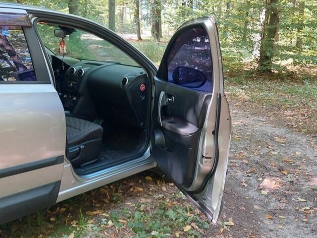 Серый Ниссан Кашкай, объемом двигателя 1.6 л и пробегом 280 тыс. км за 7250 $, фото 9 на Automoto.ua