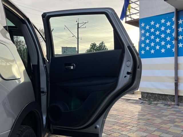 Серый Ниссан Кашкай, объемом двигателя 2 л и пробегом 157 тыс. км за 8500 $, фото 26 на Automoto.ua