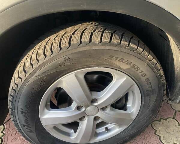 Серый Ниссан Кашкай, объемом двигателя 2 л и пробегом 215 тыс. км за 9000 $, фото 17 на Automoto.ua