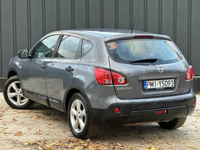 Серый Ниссан Кашкай, объемом двигателя 2 л и пробегом 350 тыс. км за 3700 $, фото 11 на Automoto.ua