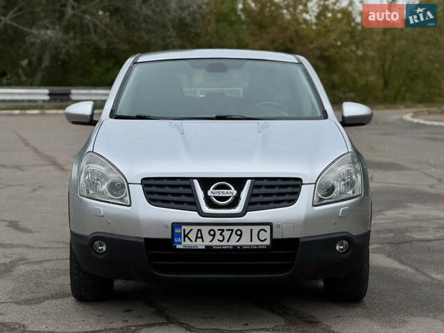 Серый Ниссан Кашкай, объемом двигателя 2 л и пробегом 197 тыс. км за 8500 $, фото 1 на Automoto.ua