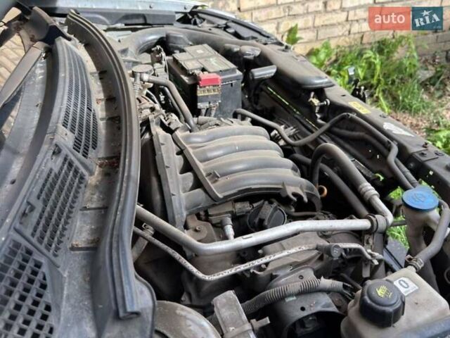 Серый Ниссан Кашкай, объемом двигателя 1.6 л и пробегом 260 тыс. км за 2999 $, фото 10 на Automoto.ua