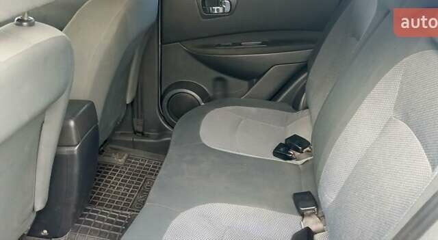 Сірий Ніссан Кашкай, об'ємом двигуна 1.5 л та пробігом 231 тис. км за 7400 $, фото 12 на Automoto.ua