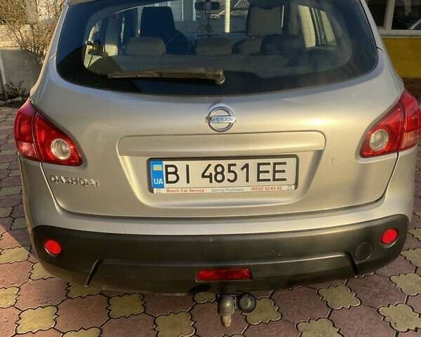 Серый Ниссан Кашкай, объемом двигателя 2 л и пробегом 215 тыс. км за 9000 $, фото 4 на Automoto.ua