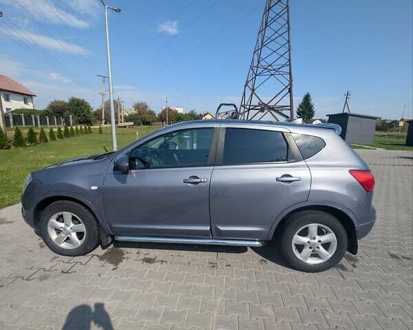 Серый Ниссан Кашкай, объемом двигателя 2 л и пробегом 265 тыс. км за 7800 $, фото 1 на Automoto.ua