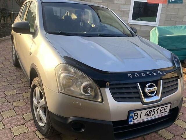 Серый Ниссан Кашкай, объемом двигателя 2 л и пробегом 215 тыс. км за 9000 $, фото 1 на Automoto.ua