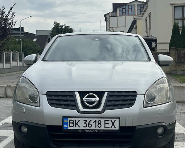 Серый Ниссан Кашкай, объемом двигателя 2 л и пробегом 286 тыс. км за 7499 $, фото 1 на Automoto.ua
