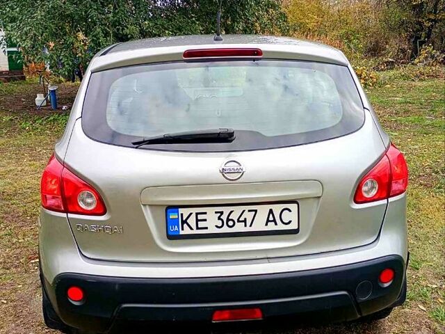 Сірий Ніссан Кашкай, об'ємом двигуна 2 л та пробігом 330 тис. км за 7900 $, фото 1 на Automoto.ua