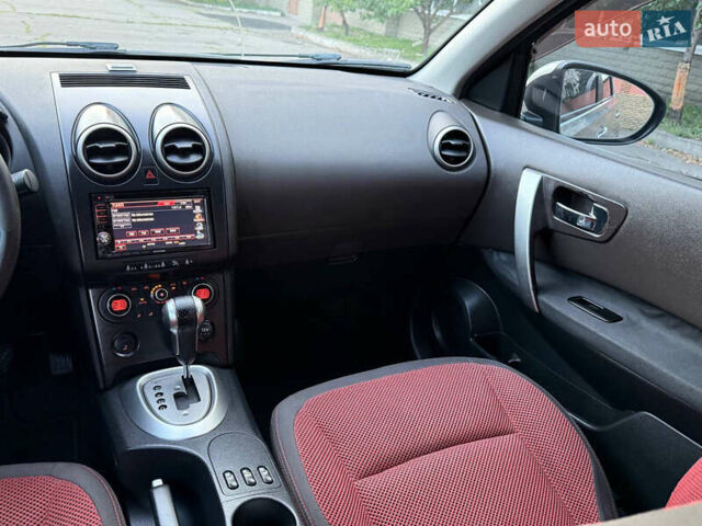 Ніссан Кашкай 2008 у Харкові на Automoto.ua Сірий Ніссан Кашкай, об'ємом двигуна 2 л та пробігом 157 тис. км за 8500 $, фото 21 на Automoto.ua