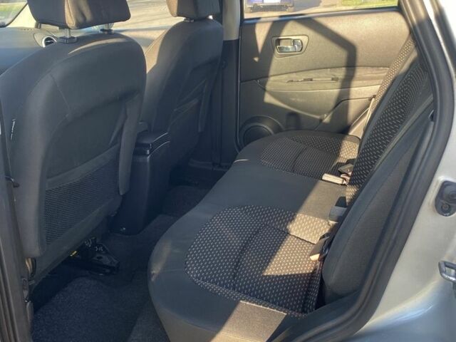 Серый Ниссан Кашкай, объемом двигателя 2 л и пробегом 238 тыс. км за 4900 $, фото 6 на Automoto.ua