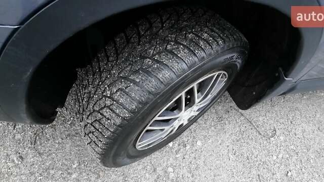 Серый Ниссан Кашкай, объемом двигателя 1.5 л и пробегом 387 тыс. км за 4200 $, фото 11 на Automoto.ua