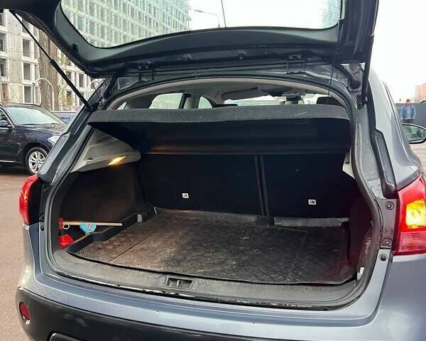 Сірий Ніссан Кашкай, об'ємом двигуна 1.6 л та пробігом 62 тис. км за 7500 $, фото 1 на Automoto.ua