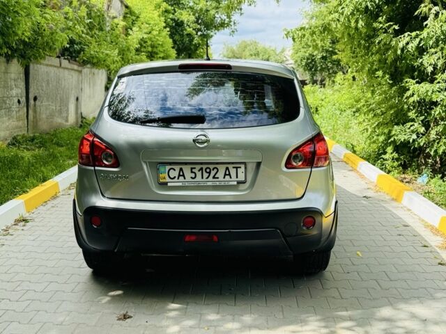 Серый Ниссан Кашкай, объемом двигателя 2 л и пробегом 206 тыс. км за 8300 $, фото 6 на Automoto.ua