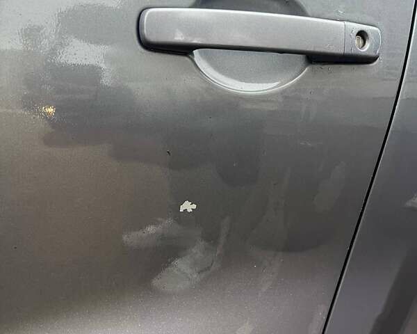 Сірий Ніссан Кашкай, об'ємом двигуна 1.6 л та пробігом 62 тис. км за 7500 $, фото 14 на Automoto.ua