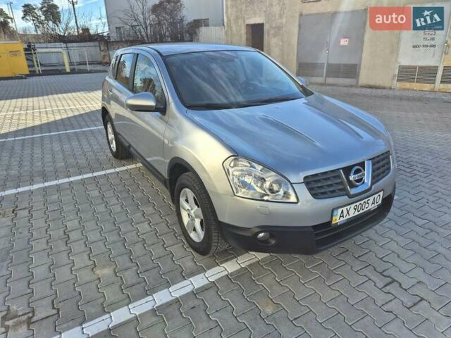 Серый Ниссан Кашкай, объемом двигателя 2 л и пробегом 97 тыс. км за 10300 $, фото 59 на Automoto.ua