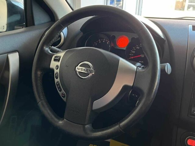 Серый Ниссан Кашкай, объемом двигателя 2 л и пробегом 260 тыс. км за 9000 $, фото 10 на Automoto.ua