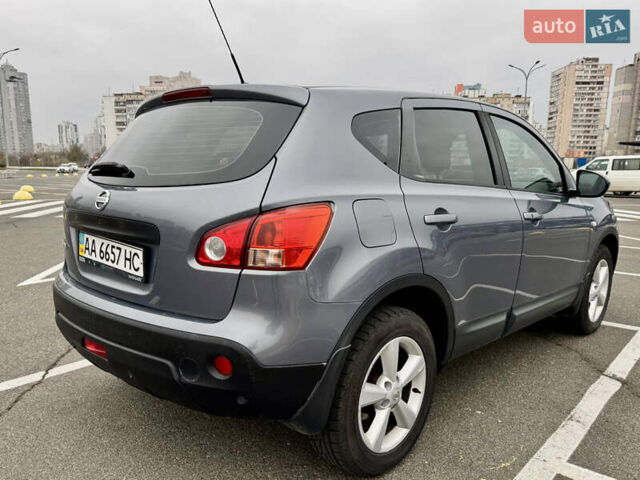 Серый Ниссан Кашкай, объемом двигателя 2 л и пробегом 228 тыс. км за 8800 $, фото 3 на Automoto.ua