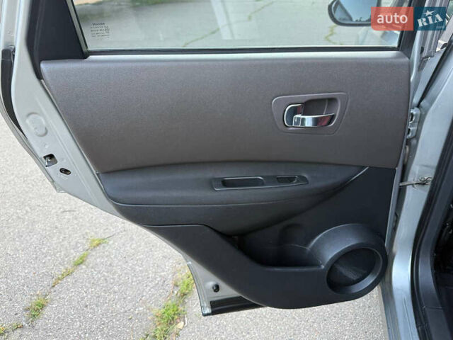 Ніссан Кашкай 2008 у Харкові на Automoto.ua Сірий Ніссан Кашкай, об'ємом двигуна 2 л та пробігом 157 тис. км за 8500 $, фото 17 на Automoto.ua