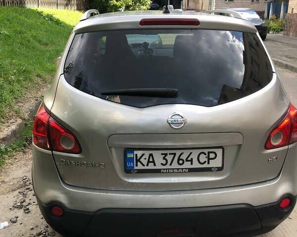 Серый Ниссан Кашкай, объемом двигателя 2 л и пробегом 330 тыс. км за 9500 $, фото 6 на Automoto.ua