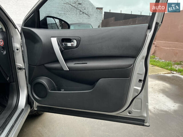 Серый Ниссан Кашкай, объемом двигателя 1.46 л и пробегом 314 тыс. км за 8500 $, фото 14 на Automoto.ua