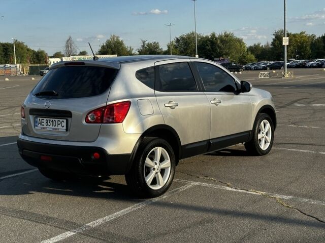 Серый Ниссан Кашкай, объемом двигателя 2 л и пробегом 147 тыс. км за 9000 $, фото 2 на Automoto.ua