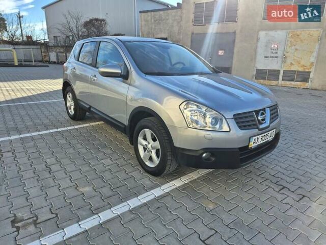 Серый Ниссан Кашкай, объемом двигателя 2 л и пробегом 97 тыс. км за 10300 $, фото 9 на Automoto.ua