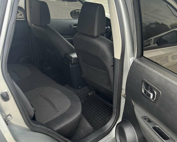 Серый Ниссан Кашкай, объемом двигателя 2 л и пробегом 286 тыс. км за 7499 $, фото 12 на Automoto.ua