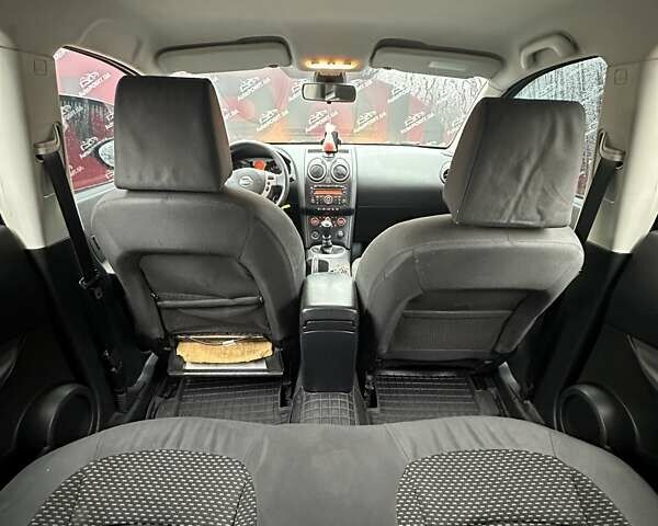 Сірий Ніссан Кашкай, об'ємом двигуна 1.46 л та пробігом 232 тис. км за 8000 $, фото 12 на Automoto.ua