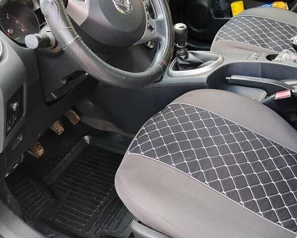 Сірий Ніссан Кашкай, об'ємом двигуна 1.46 л та пробігом 280 тис. км за 9200 $, фото 2 на Automoto.ua